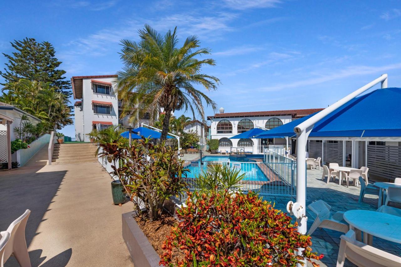 Don Pancho Beach Resort Bargara Exterior photo